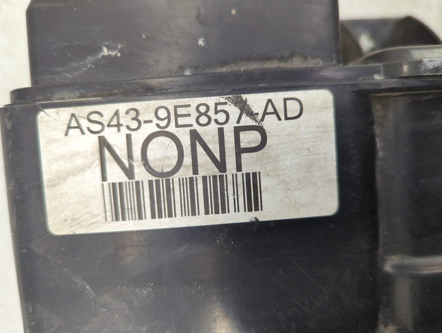 2014 Ford Focus Fuel Vapor Charcoal Canister 1449802 - Oemusedautoparts1.com