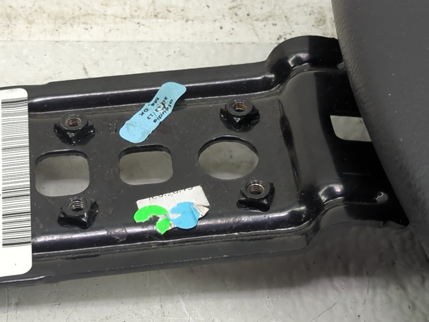 2014 Ford Focus Center Console Armrest Cover Lid P/N:8765582 1080843X-14-CB Fits OEM Used Auto Parts - Oemusedautoparts1.com