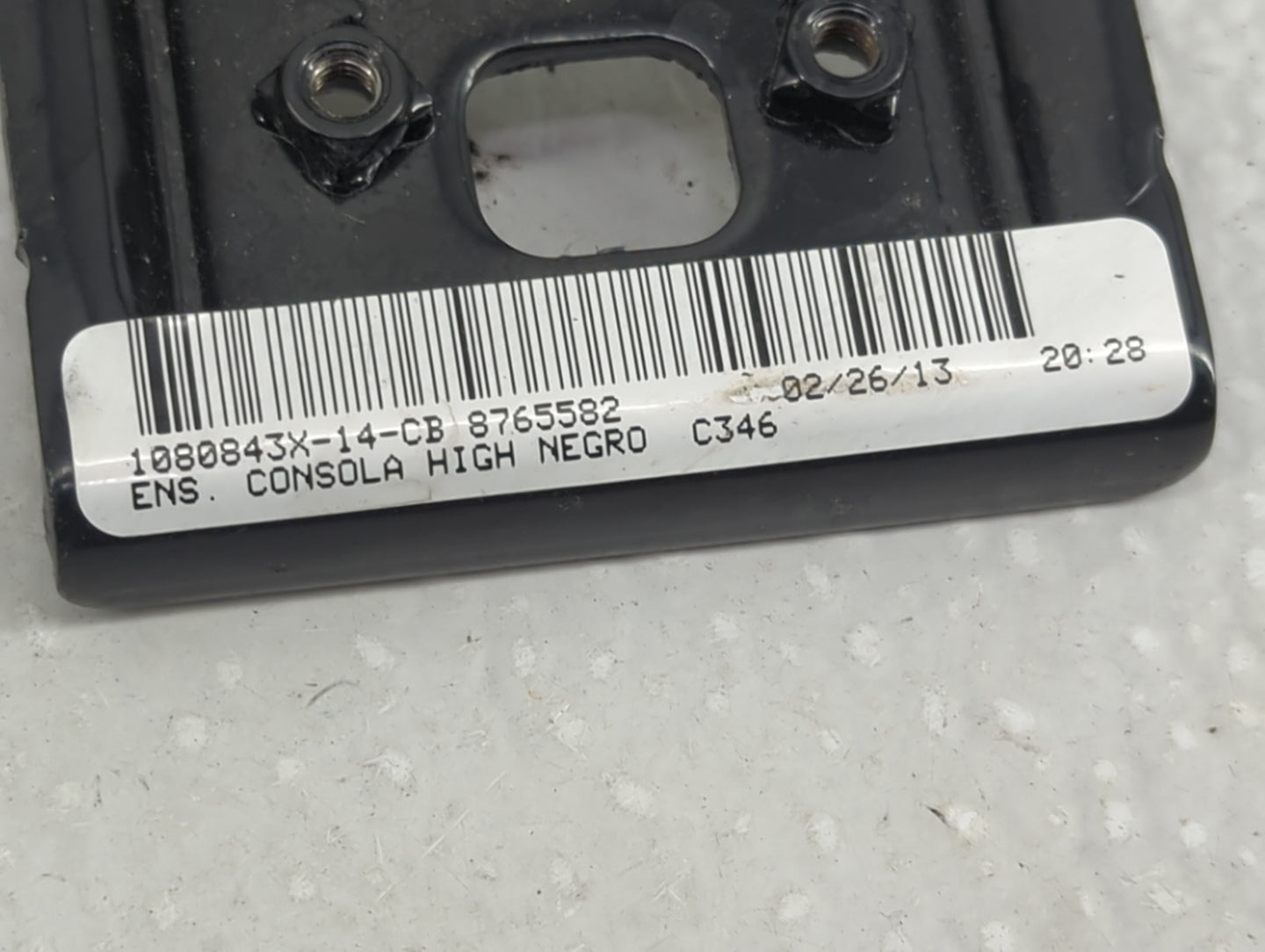 2014 Ford Focus Center Console Armrest Cover Lid P/N:8765582 1080843X-14-CB Fits OEM Used Auto Parts - Oemusedautoparts1.com
