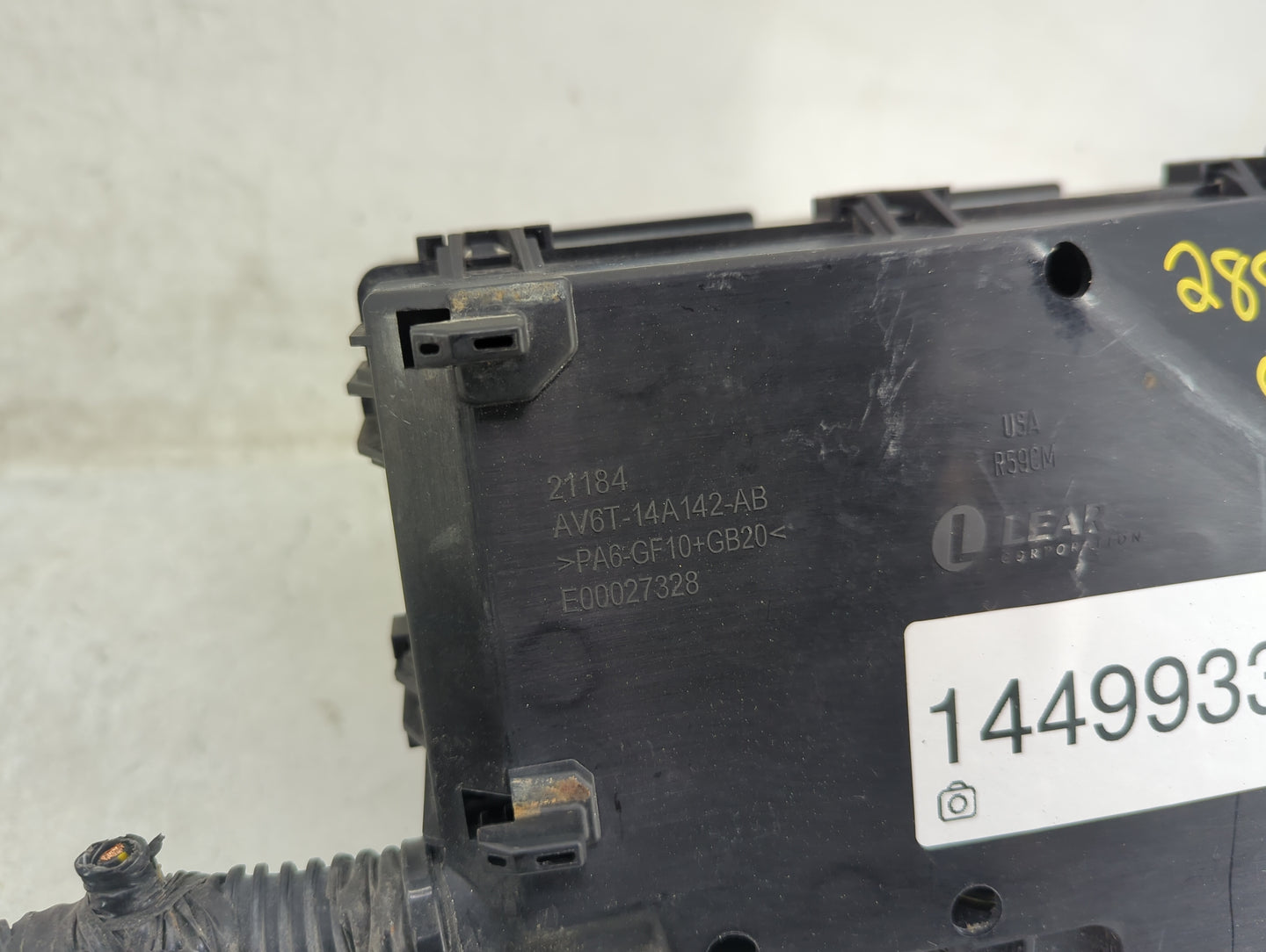 2012-2014 Ford Focus Fusebox Fuse Box Panel Relay Module P/N:AV6T-14A067-AC Fits Fits 2012 2013 2014 OEM Used Auto Parts - O