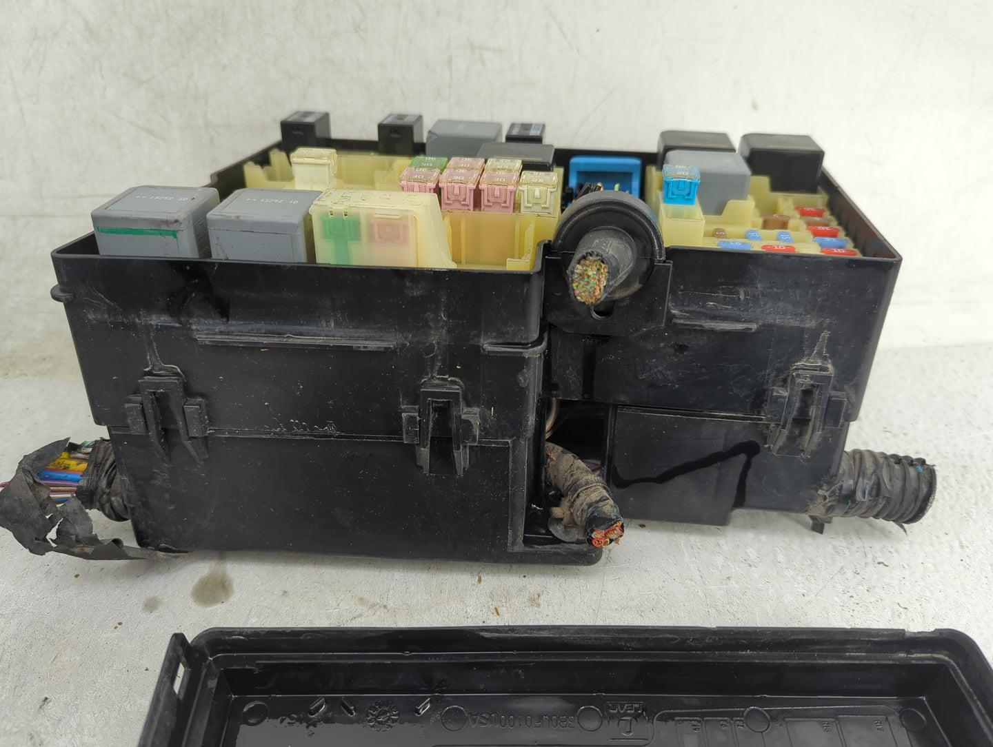 2012-2014 Ford Focus Fusebox Fuse Box Panel Relay Module P/N:3B0UF0100 Fits Fits 2012 2013 2014 OEM Used Auto Parts - Oemuse