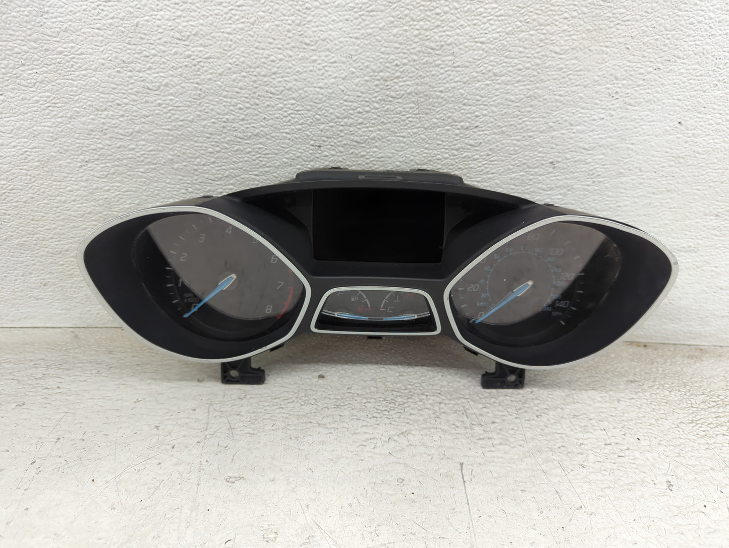 2013-2014 Ford Focus Instrument Cluster Speedometer Gauges P/N:CM5T-10849-CTG Miles: Fits Fits 2013 2014 OEM Used Auto Parts
