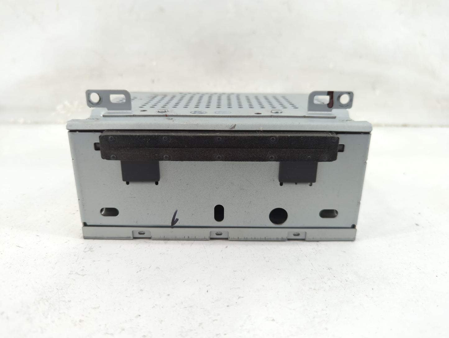 2012-2014 Ford Focus Radio AM FM Cd Player Receiver Replacement P/N:CM5T-19C107-HC Fits Fits 2012 2013 2014 OEM Used Auto Pa