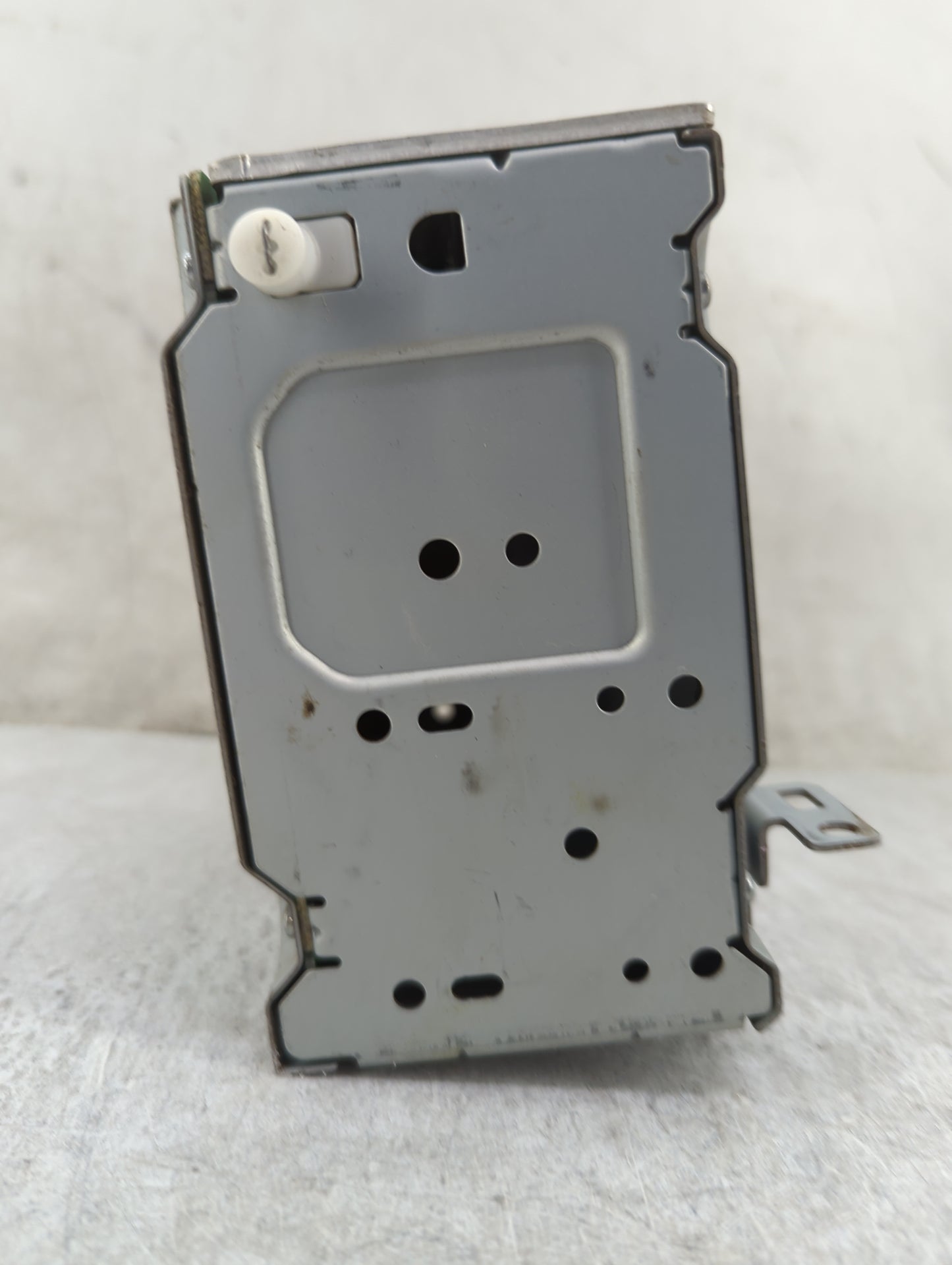 2012-2014 Ford Focus Radio AM FM Cd Player Receiver Replacement P/N:CM5T-19C107-JD Fits Fits 2012 2013 2014 OEM Used Auto Pa