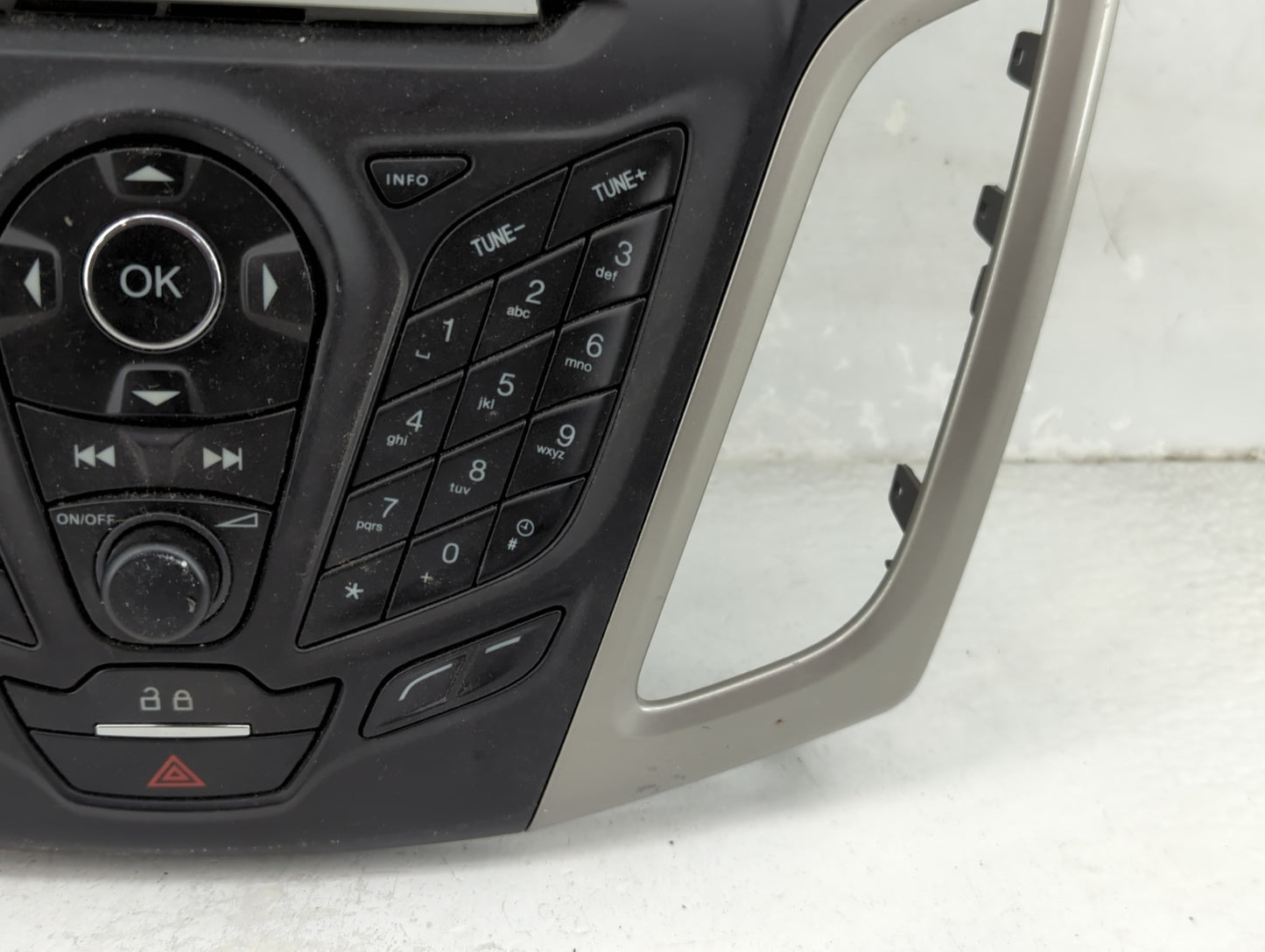 2013-2014 Ford Focus Radio Control Panel 1466250 - Oemusedautoparts1.com