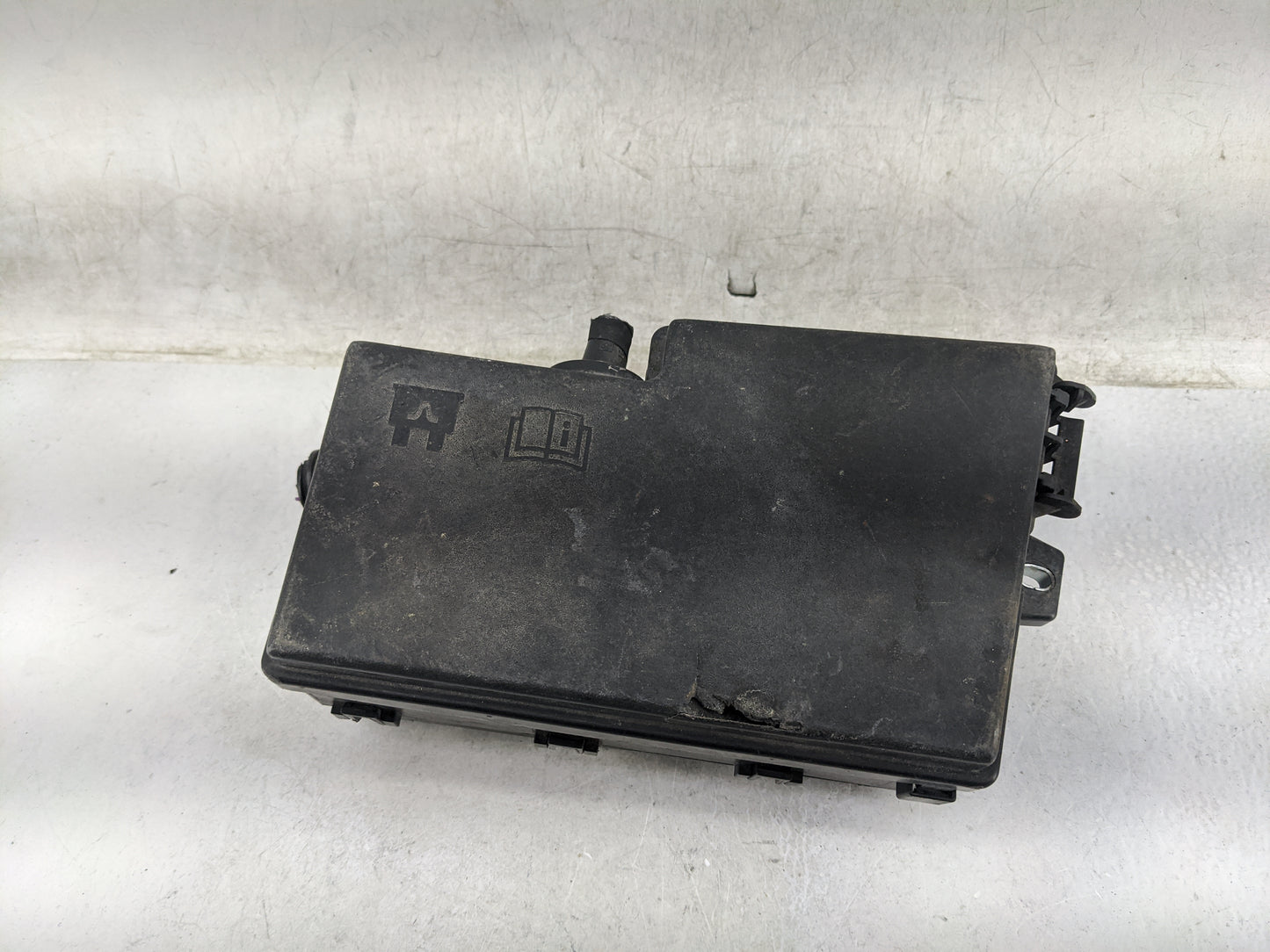 2012-2014 Ford Focus Fusebox Fuse Box Panel Relay Module P/N:AV6T-14A142-AA AV6T-14A076-AB Fits Fits 2012 2013 2014 OEM Used