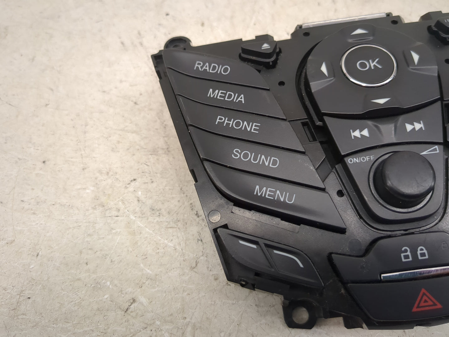 2013-2014 Ford Focus Radio Control Panel 1468293 - Oemusedautoparts1.com