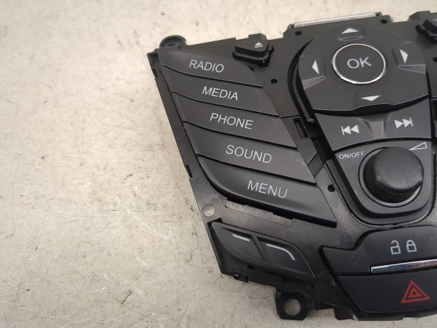 2013-2014 Ford Focus Radio Control Panel 1468293 - Oemusedautoparts1.com
