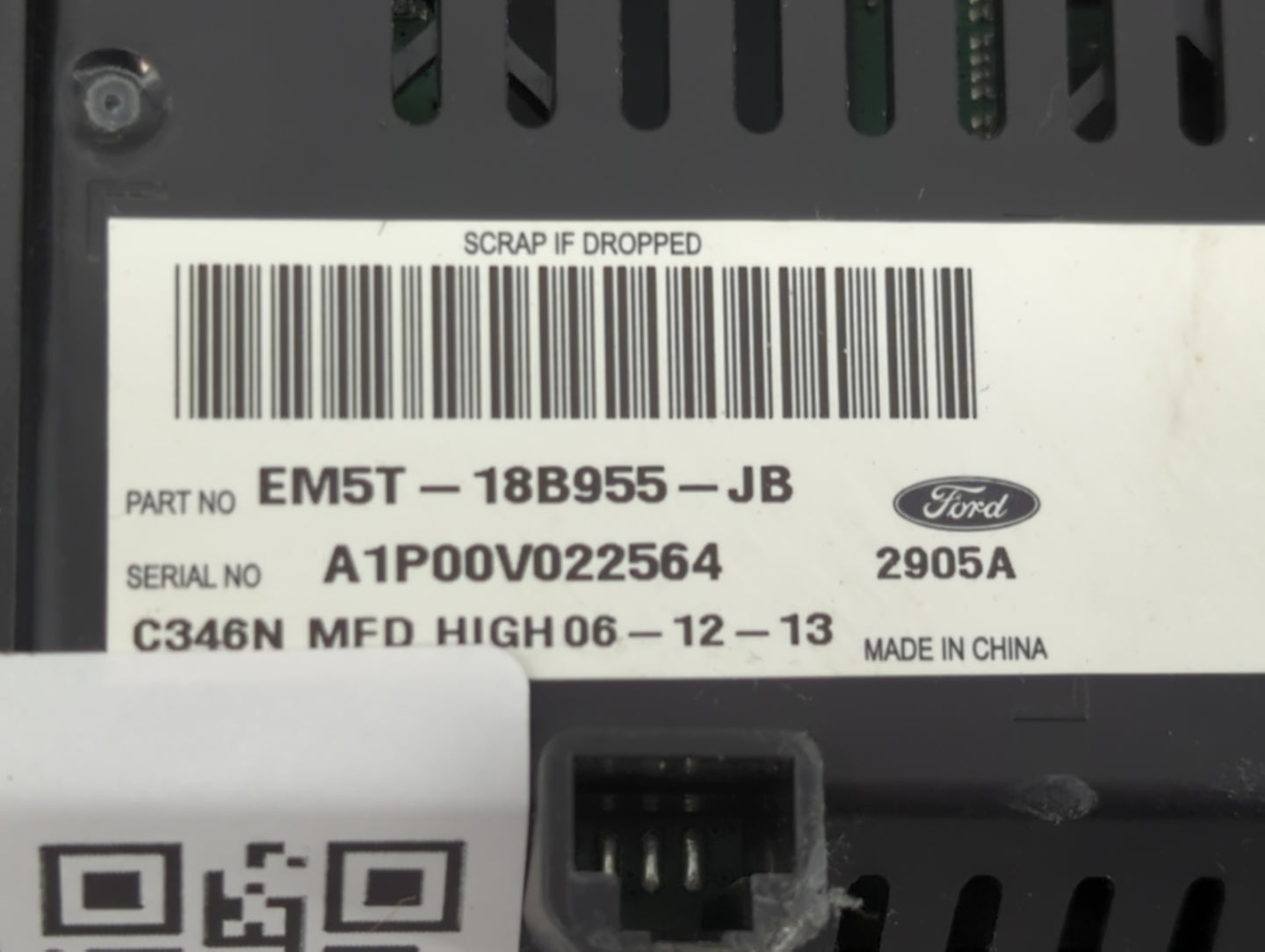 2014-2014 Ford Focus Information Display Screen 1468709 - Oemusedautoparts1.com