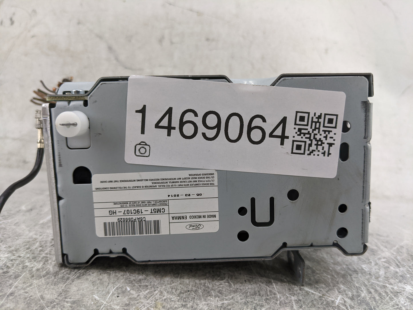 2012-2014 Ford Focus Radio AM FM Cd Player Receiver Replacement P/N:CM5T-19C107-HG C6AP056629 Fits Fits 2012 2013 2014 OEM U
