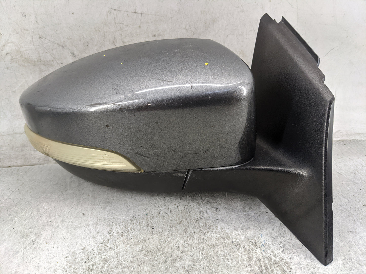 2012-2014 Ford Focus Passenger Side View Mirror - Right Door Mirror OEM Used - Oemusedautoparts1.com