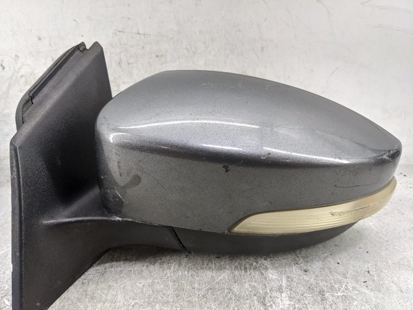 2012-2014 Ford Focus Driver Side View Mirror - Left Door Mirror OEM Used - Oemusedautoparts1.com