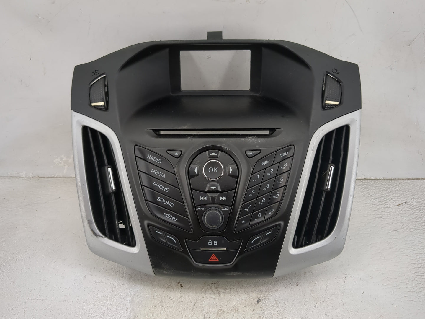 2013-2014 Ford Focus Radio Control Panel Black - Oemusedautoparts1.com