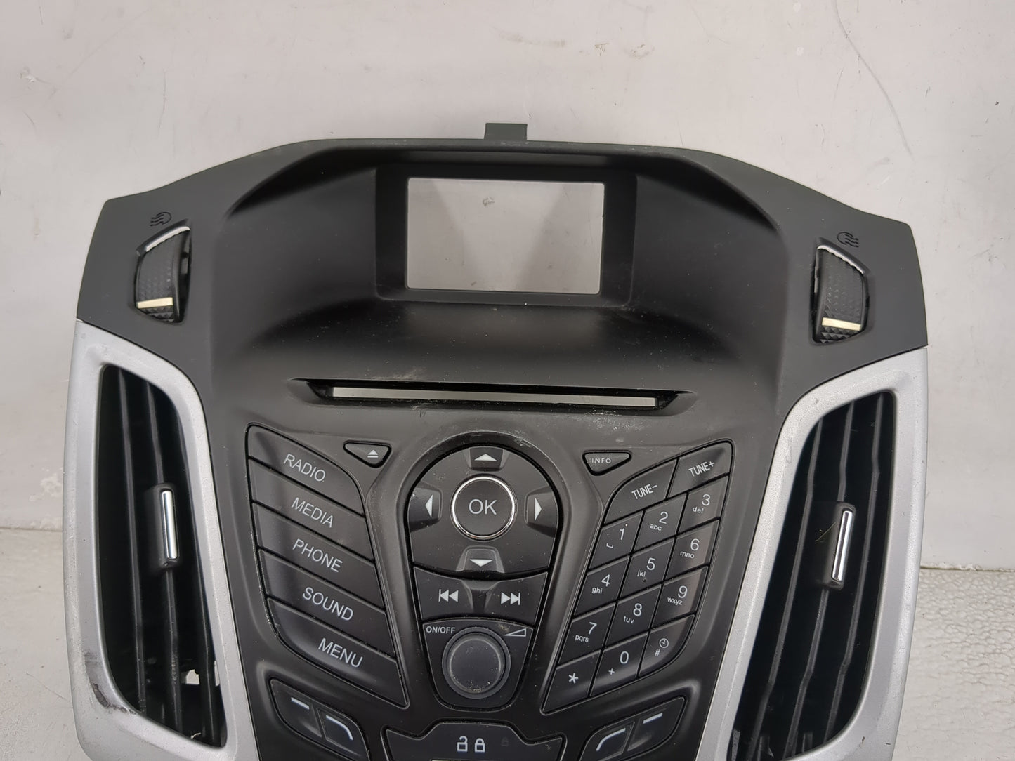 2013-2014 Ford Focus Radio Control Panel Black - Oemusedautoparts1.com