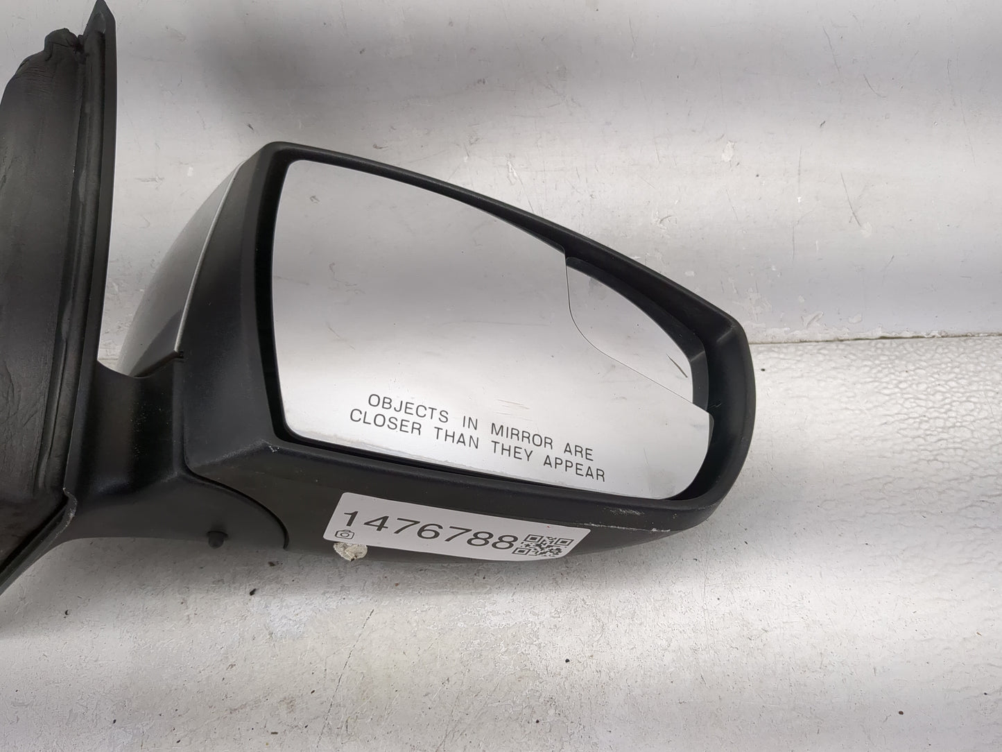 2012-2014 Ford Focus Passenger Side View Mirror - Right Door Mirror OEM Used - Oemusedautoparts1.com