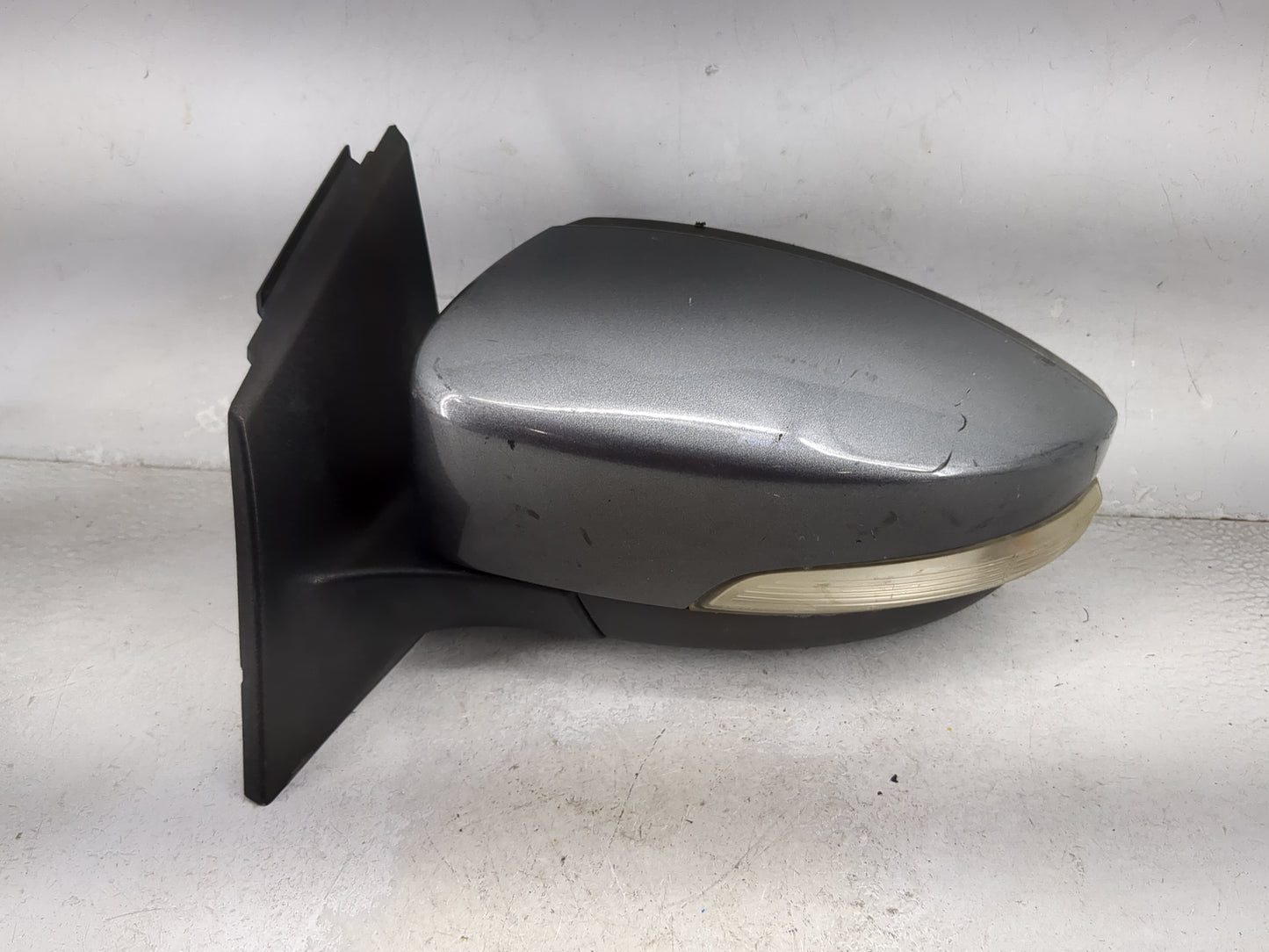 2014 Ford Focus Driver Side View Mirror - Left Door Mirror OEM Used - Oemusedautoparts1.com