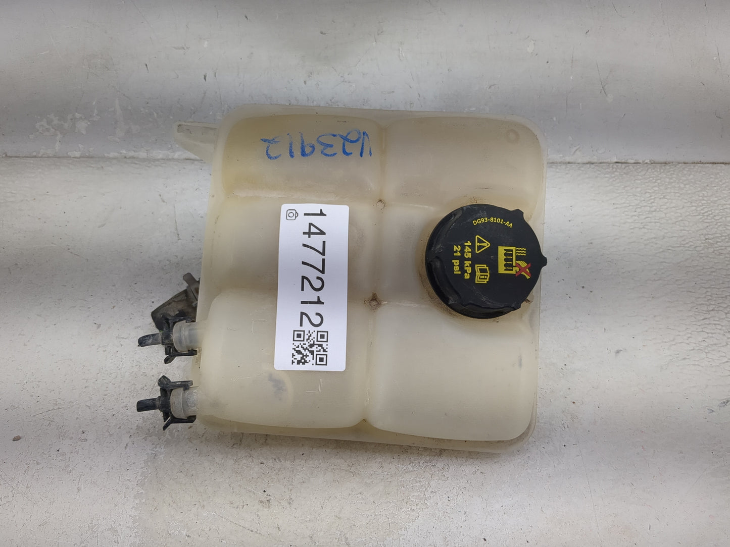 2012-2018 Ford Focus Radiator Coolant Overflow Expansion Tank Bottle 1477212 - Oemusedautoparts1.com
