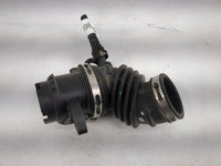 2014 Ford Focus Air Cleaner Intake Duct Hose Tube 1478988 - Oemusedautoparts1.com
