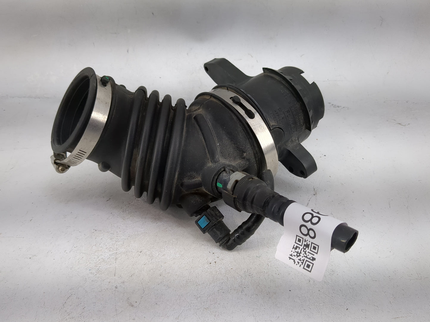 2014 Ford Focus Air Cleaner Intake Duct Hose Tube 1478988 - Oemusedautoparts1.com