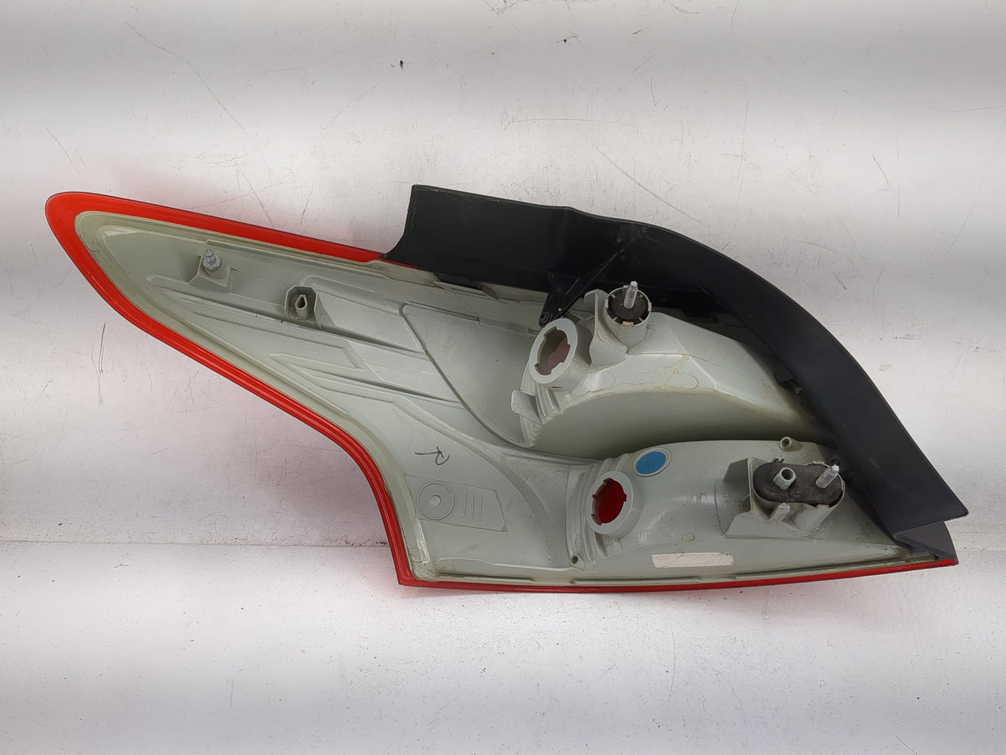 2014 Ford Focus Tail Light Assembly Passenger Right OEM P/N:44ZH-2067A Fits OEM Used Auto Parts - Oemusedautoparts1.com