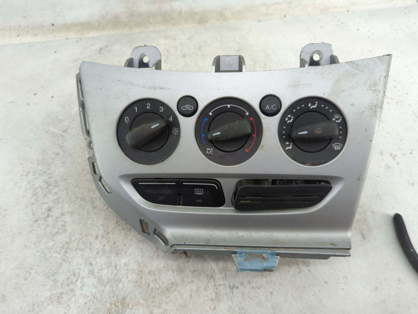 2013-2014 Ford Focus Climate Control Module Temperature AC/Heater Replacement P/N:CM5T-19980-AF Fits Fits 2013 2014 OEM Used