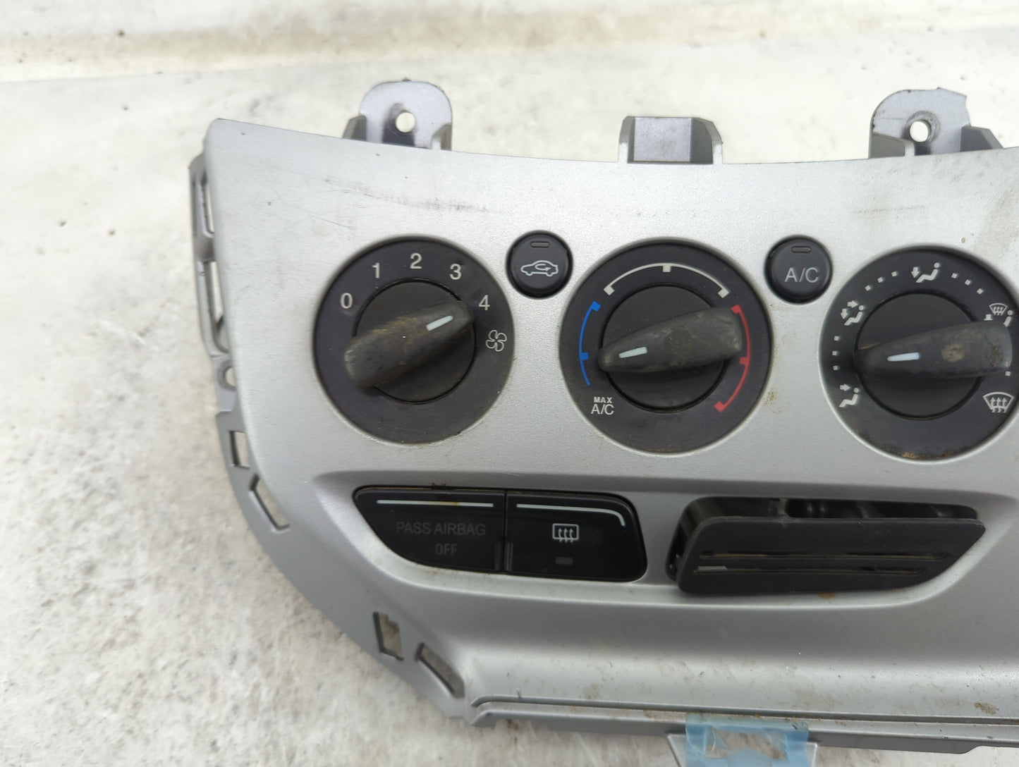 2013-2014 Ford Focus Climate Control Module Temperature AC/Heater Replacement P/N:CM5T-19980-AF Fits Fits 2013 2014 OEM Used