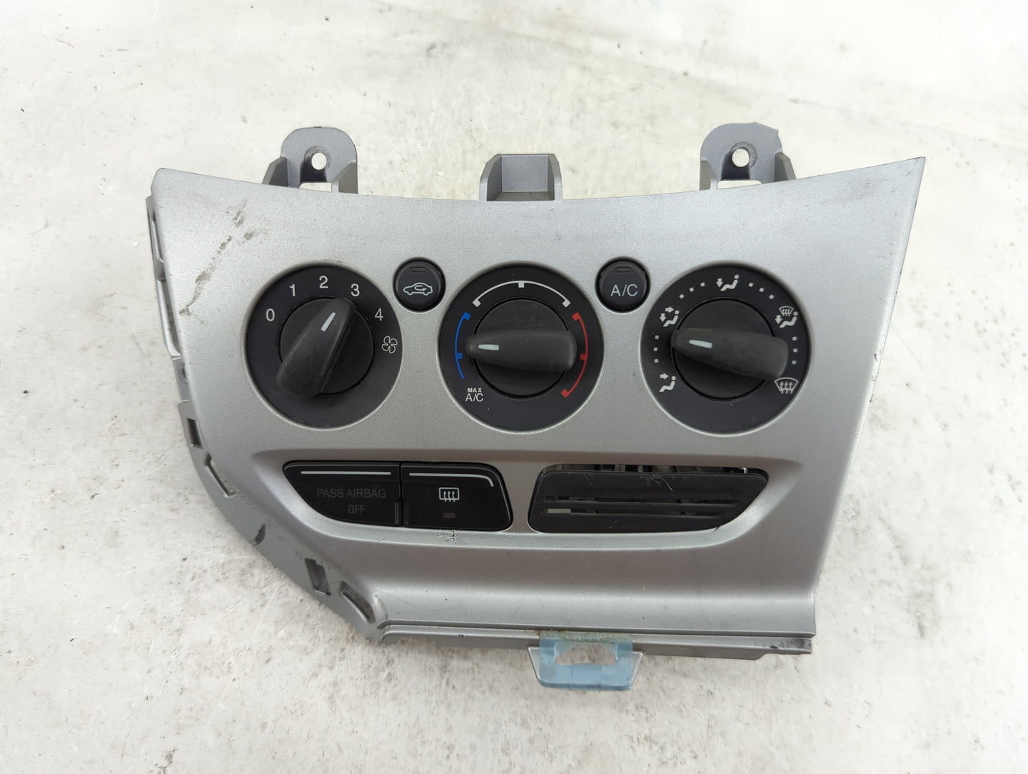 2013-2014 Ford Focus Climate Control Module Temperature AC/Heater Replacement P/N:CM5T-19980-AF Fits Fits 2013 2014 OEM Used