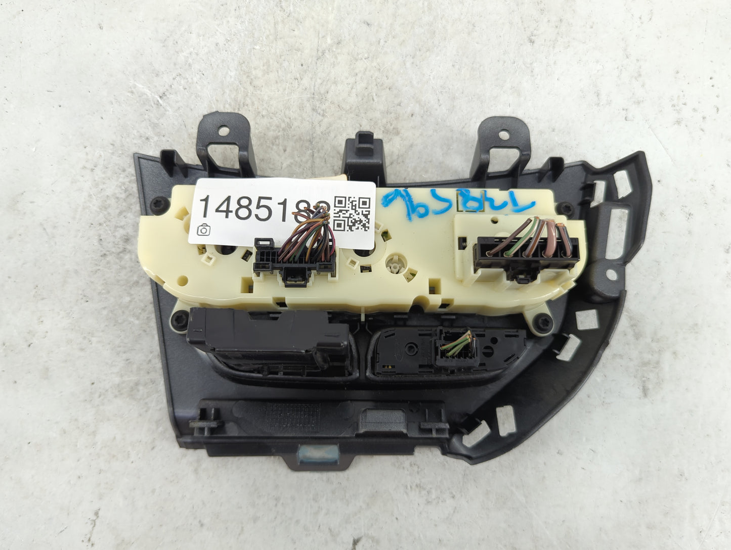 2013-2014 Ford Focus Climate Control Module Temperature AC/Heater Replacement P/N:CM5T-19980-AF Fits Fits 2013 2014 OEM Used