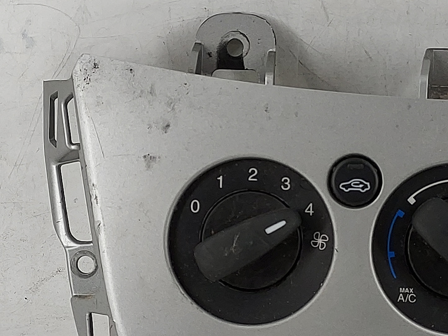 2013-2014 Ford Focus Climate Control Module Temperature AC/Heater Replacement P/N:CM5T-14033121-0611 E1062773 Fits Fits 2013