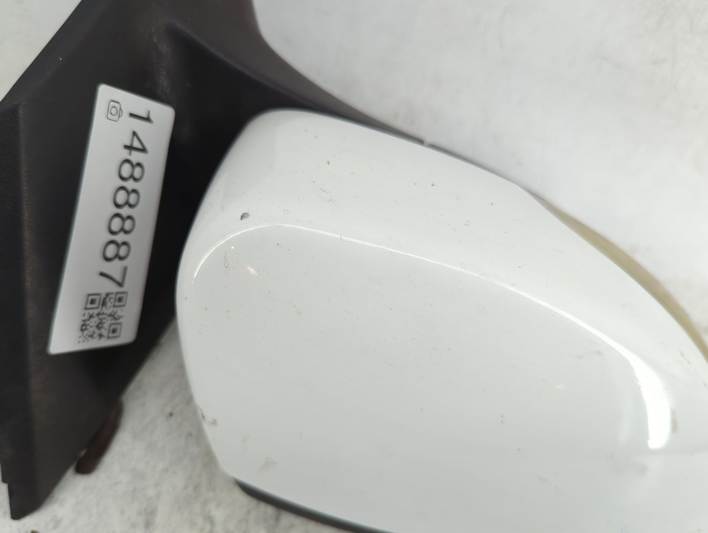 2012-2014 Ford Focus Passenger Side View Mirror - Right Door Mirror OEM Used - Oemusedautoparts1.com