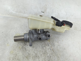 compare product 2012-2018 Ford Focus Brake Master Cylinder 1490840