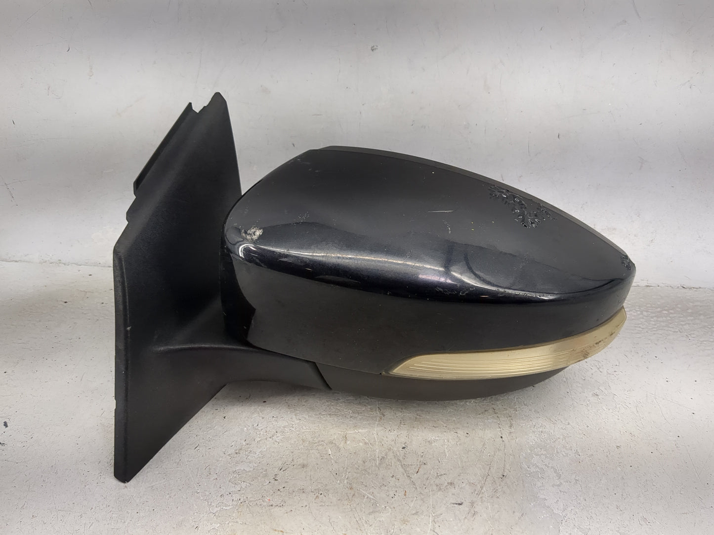 2012-2014 Ford Focus Driver Side View Mirror - Left Door Mirror OEM Used - Oemusedautoparts1.com