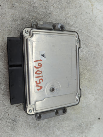compare product 2014 Ford Focus PCM Engine Control Computer ECU ECM PCU OEM P/N:EM5A-12A650-GC BV61-12B684-BA, 0261S10564 Fits OEM Used Auto Parts