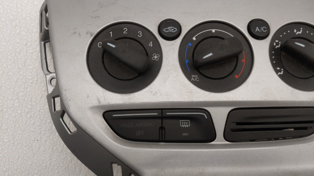2013-2014 Ford Focus Climate Control Module Temperature AC/Heater Replacement P/N:CM5T-19980-AE CM5T-19980-AF Fits Fits 2013