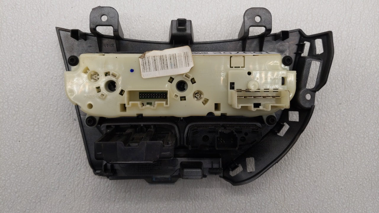 2013-2014 Ford Focus Climate Control Module Temperature AC/Heater Replacement P/N:CM5T-19980-AE CM5T-19980-AF Fits Fits 2013