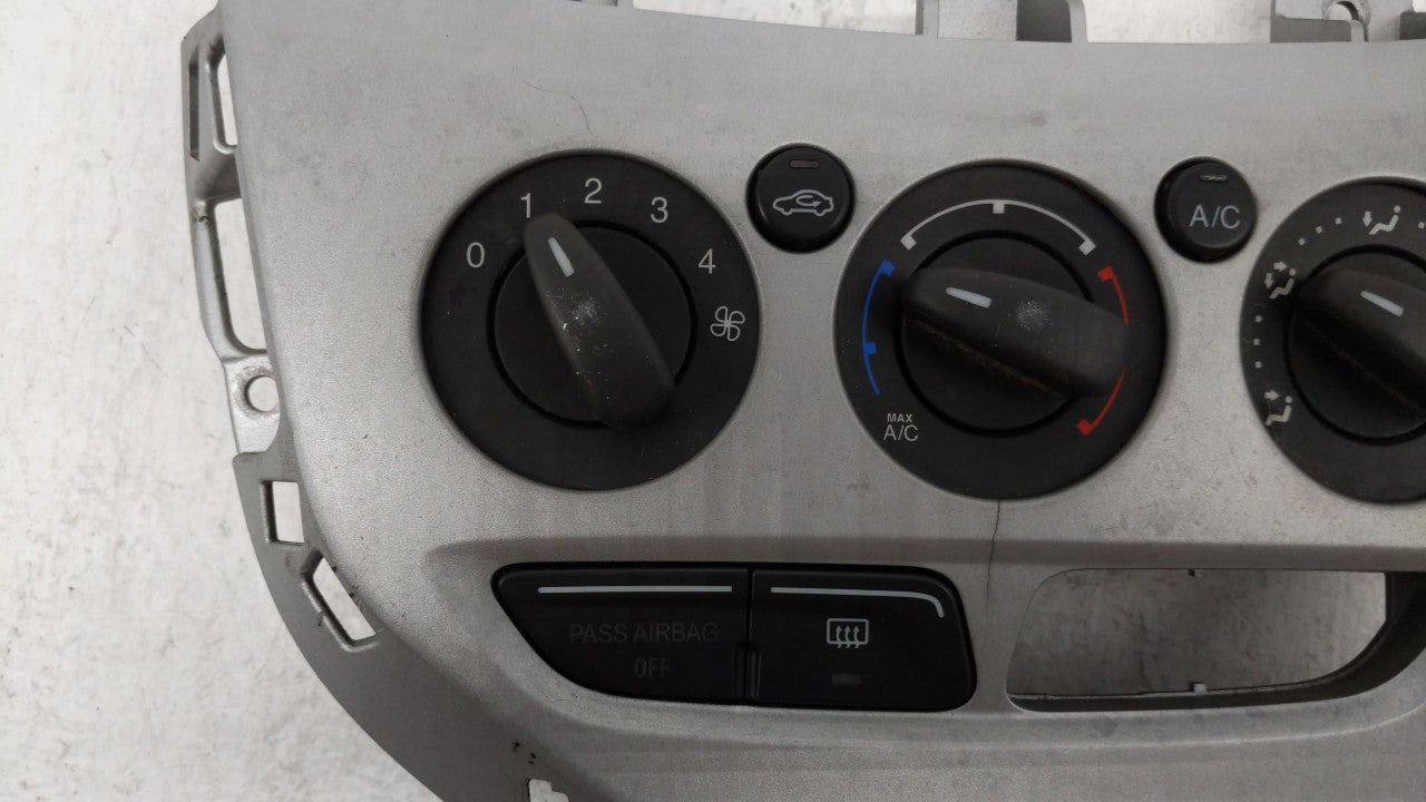 2013-2014 Ford Focus Climate Control Module Temperature AC/Heater Replacement P/N:CM5T-19980-AE CM5T-19980-AF Fits Fits 2013
