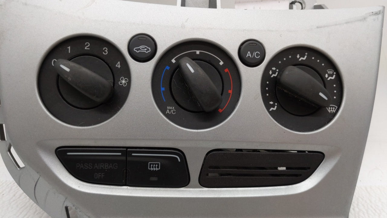2013-2014 Ford Focus Climate Control Module Temperature AC/Heater Replacement P/N:CM5T-19980-AE CM5T-19980-AF Fits Fits 2013
