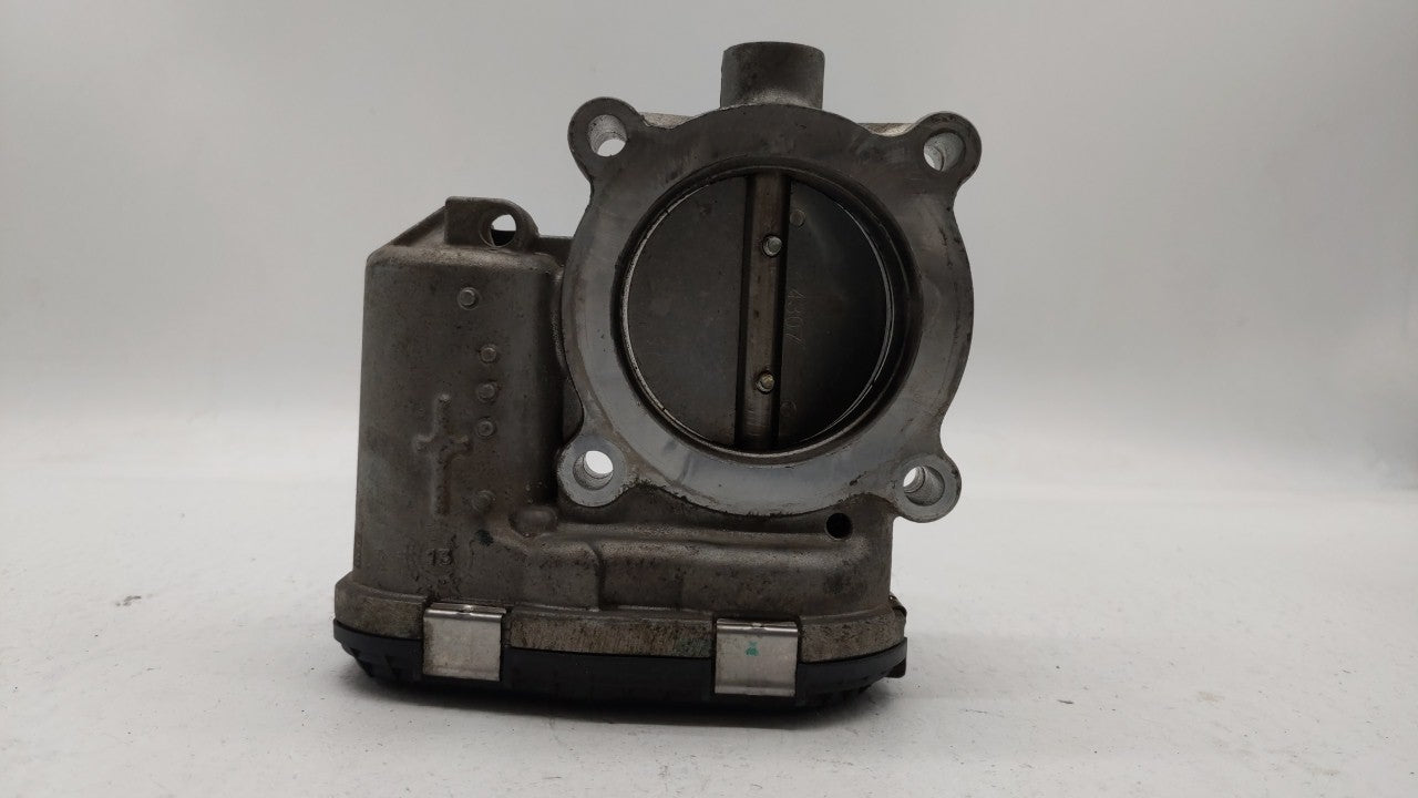 2014-2018 Ford Focus Throttle Body P/N:DS7E-9F991-BB Fits Fits 2014 2015 2016 2017 2018 2019 2020 2021 2022 OEM Used Auto Pa