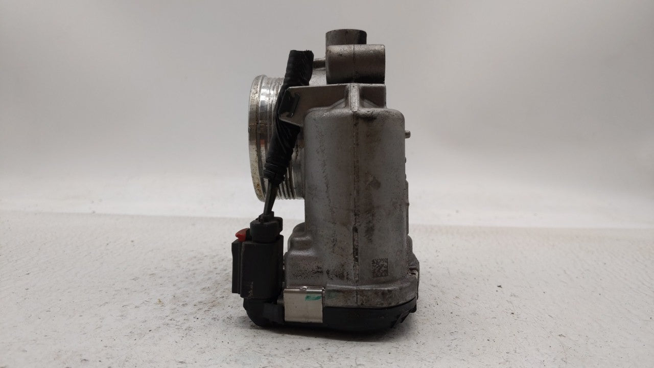 2014-2018 Ford Focus Throttle Body P/N:DS7E-9F991-BB Fits Fits 2014 2015 2016 2017 2018 2019 OEM Used Auto Parts - Oemusedau
