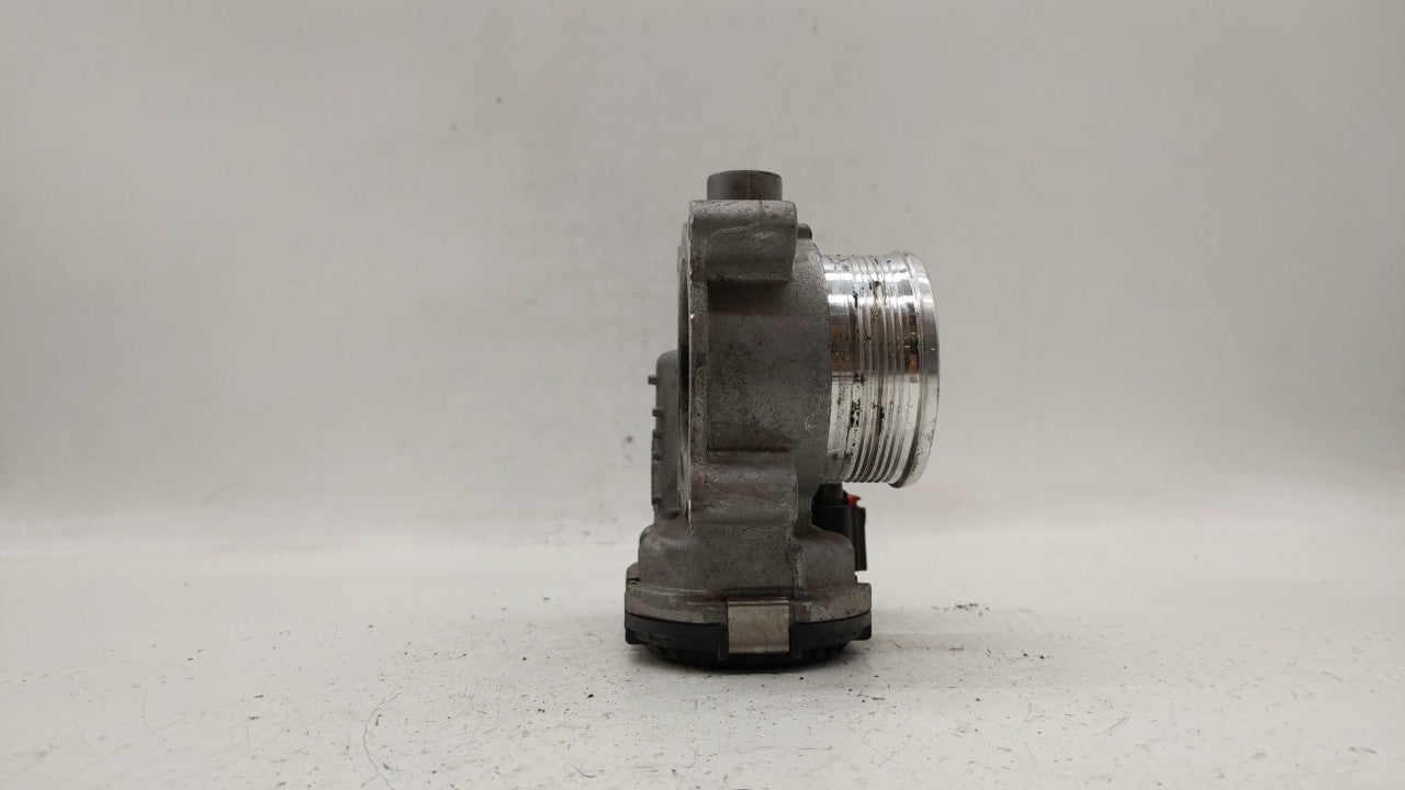 2014-2018 Ford Focus Throttle Body P/N:DS7E-9F991-BB Fits Fits 2014 2015 2016 2017 2018 2019 OEM Used Auto Parts - Oemusedau