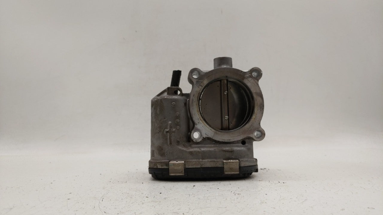 2014-2018 Ford Focus Throttle Body P/N:DS7E-9F991-BB Fits Fits 2014 2015 2016 2017 2018 2019 OEM Used Auto Parts - Oemusedau