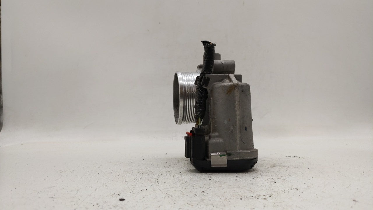 2014-2018 Ford Focus Throttle Body P/N:DS7E-9F991-BB Fits Fits 2014 2015 2016 2017 2018 2019 OEM Used Auto Parts - Oemusedau