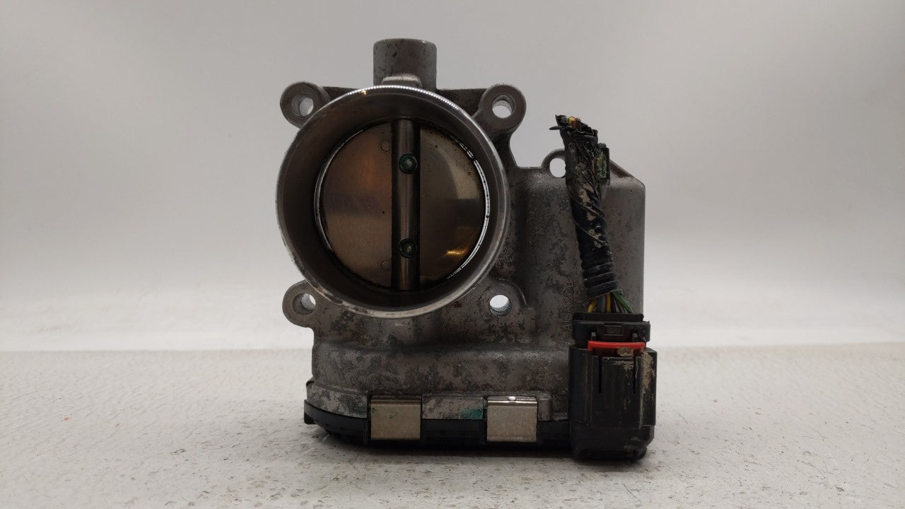 2014-2018 Ford Focus Throttle Body P/N:DS7E-9F991-BB Fits Fits 2014 2015 2016 2017 2018 2019 OEM Used Auto Parts - Oemusedau