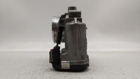 2014-2018 Ford Focus Throttle Body P/N:DS7E-9F991-BB Fits Fits 2014 2015 2016 2017 2018 2019 OEM Used Auto Parts - Oemusedau