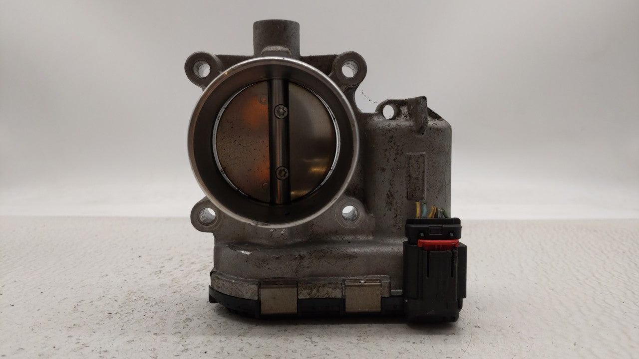 2014-2018 Ford Focus Throttle Body P/N:DS7E-9F991-BB Fits Fits 2014 2015 2016 2017 2018 2019 OEM Used Auto Parts - Oemusedau