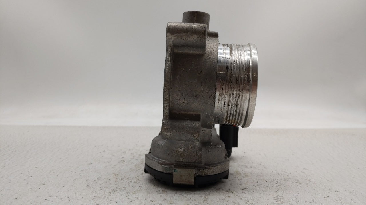 2014-2018 Ford Focus Throttle Body P/N:DS7E-9F991-BB Fits Fits 2014 2015 2016 2017 2018 2019 OEM Used Auto Parts - Oemusedau