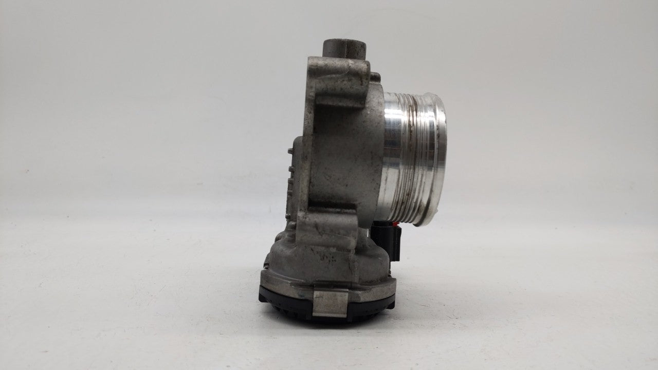 2014-2018 Ford Focus Throttle Body P/N:DS7E-9F991-BB Fits Fits 2014 2015 2016 2017 2018 2019 OEM Used Auto Parts - Oemusedau