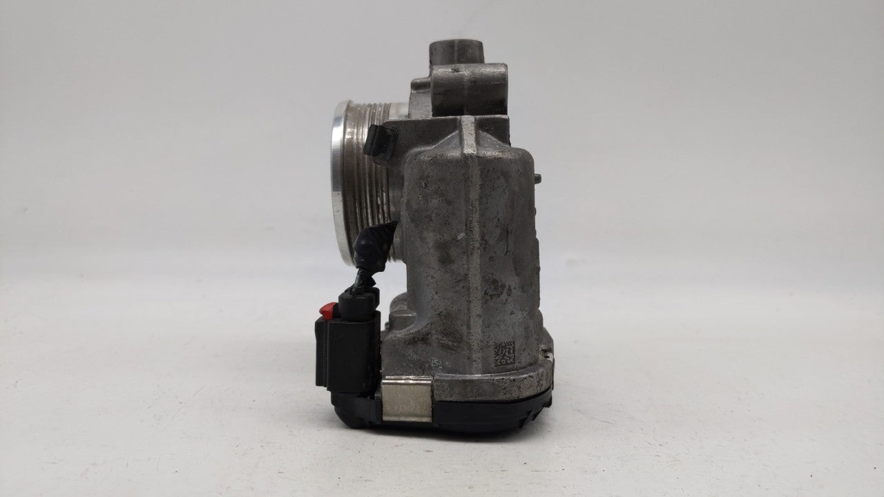 2014-2018 Ford Focus Throttle Body P/N:DS7E-9F991-BB Fits Fits 2014 2015 2016 2017 2018 2019 OEM Used Auto Parts - Oemusedau