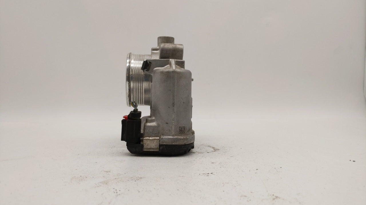 2014-2018 Ford Focus Throttle Body P/N:DS7E-9F991-BB Fits Fits 2014 2015 2016 2017 2018 2019 OEM Used Auto Parts - Oemusedau