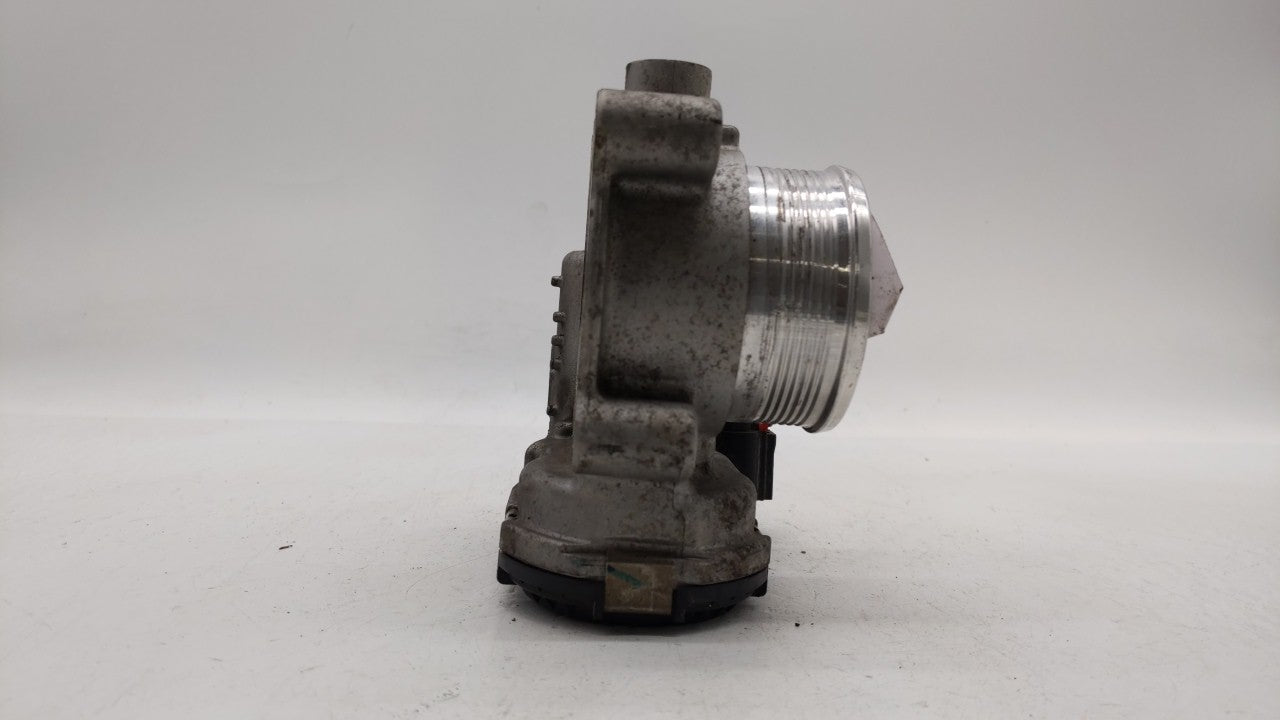 2014-2018 Ford Focus Throttle Body P/N:DS7E-9F991-BB Fits Fits 2014 2015 2016 2017 2018 2019 OEM Used Auto Parts - Oemusedau
